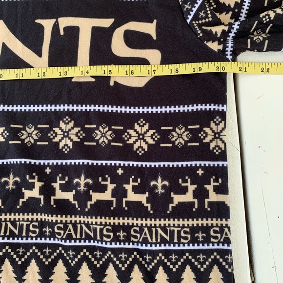 New Orleans Saints top pajamas. - Picture 5 of 6